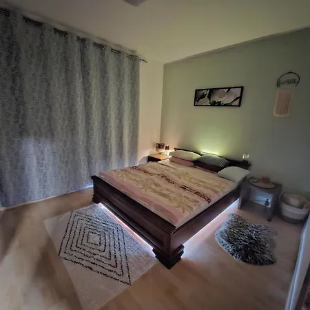 Krásny 3 Izbový Bratislava-lamač Apartamento *